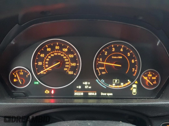 2015 BMW 4 Series 428i xDrive with VIN WBA4C9C54FG135273, listed as a Copart auction lot 48623135 with 202,238 mi miles and Salvage Title. Bid and sale history available at DreamBid. Image 9.