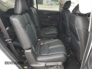 2024 Honda Pilot Touring z VIN 5FNYG2H74RB011187, wystawiony jako Copart lot #79999324 z przebiegiem 16 123 mil mil oraz Szkoda całkowita • Salvage title. Historia ofert i sprzedaży dostępna na DreamBid. Obrazek 11.