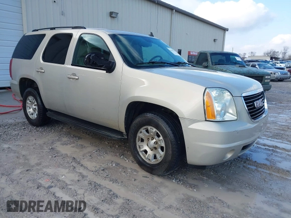 2007 GMC Yukon SLT with VIN 1GKFC13087R279128, listed as a IAAI auction lot 41431757 with 228,125 mi miles. Bid and sale history available at carsss.com. Image 1.