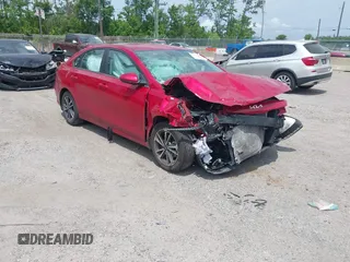 2022 Kia Forte LXS z VIN 3KPF24AD2NE464788, wystawiony jako IAAI lot #42117031 z przebiegiem 52 034 mil mil oraz . Historia ofert i sprzedaży dostępna na DreamBid. Obrazek 1.