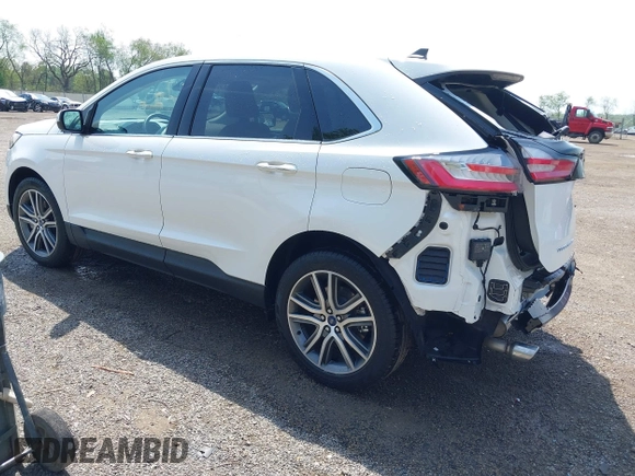 2022 Ford Edge Titanium with VIN 2FMPK4K93NBA83873, listed as a IAAI auction lot 42161317 with 15,780 mi miles. Bid and sale history available at carsss.com. Image 3.