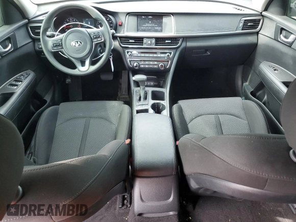 2018 Kia Optima LX z VIN 5XXGT4L30JG263799, wystawiony jako Copart lot #55140215 z przebiegiem 41 982 mil mil oraz Szkoda całkowita • Salvage title. Historia ofert i sprzedaży dostępna na DreamBid. Obrazek 8.