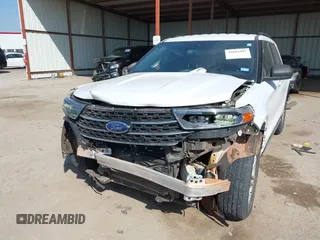 2020 Ford Explorer XLT with VIN 1FMSK7DH8LGB63675, listed as a IAAI auction lot 41802997 with 95,665 mi miles and . Bid and sale history available at DreamBid. Image 6.