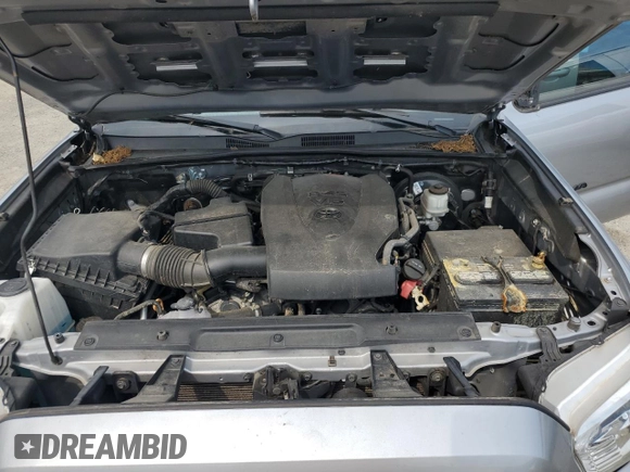 2020 Toyota Tacoma SR5 z VIN 3TMCZ5AN7LM302123, wystawiony jako Copart lot #57299805 z przebiegiem 43 244 mil mil oraz Szkoda całkowita • Salvage title. Historia ofert i sprzedaży dostępna na DreamBid. Obrazek 11.