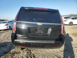 2018 Cadillac Escalade Luxury z VIN 1GYS4BKJ5JR383407, wystawiony jako Copart lot #46057505 z przebiegiem 97 057 mil mil oraz Szkoda całkowita • Salvage title. Historia ofert i sprzedaży dostępna na DreamBid. Obrazek 6.