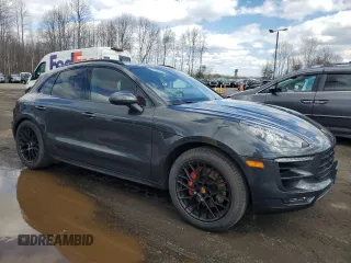 2018 Porsche Macan GTS with VIN WP1AG2A55JLB63859, listed as a Copart auction lot 50305015 with 36,877 mi miles and Salvage Title. Bid and sale history available at DreamBid. Image 4.