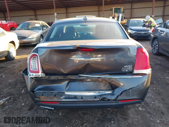 2016 Chrysler 300 Limited with VIN 2C3CCAAG5GH151450, listed as a IAAI auction lot 41253553 with 146,669 mi miles. Bid and sale history available at carsss.com. Image 16.