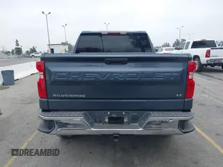 2020 Chevrolet Silverado 1500 LT with VIN 3GCPWCED8LG123815, listed as a IAAI auction lot 41880381 with 65,908 mi miles. Bid and sale history available at carsss.com. Image 16.