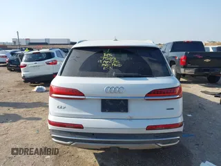 2020 Audi Q7 Premium with VIN WA1AXAF73LD007509, listed as a IAAI auction lot 42048929 with 73,948 mi miles and . Bid and sale history available at DreamBid. Image 15.