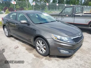 2013 Kia Optima EX z VIN 5XXGN4A72DG213801, wystawiony jako IAAI lot #42354422 z przebiegiem 138 364 mil mil oraz . Historia ofert i sprzedaży dostępna na DreamBid. Obrazek 1.