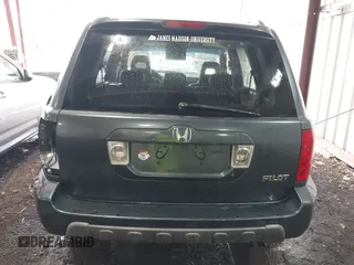 2005 Honda Pilot EX-L with VIN 5FNYF18505B040501, listed as a IAAI auction lot 41810441 with 237,369 mi miles. Bid and sale history available at carsss.com. Image 17.