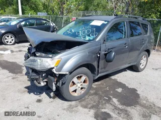 2007 Mitsubishi Outlander LS with VIN JA4MT31XX7U004009, listed as a IAAI auction lot 42006069 with 222,768 mi miles. Bid and sale history available at carsss.com. Image 17.