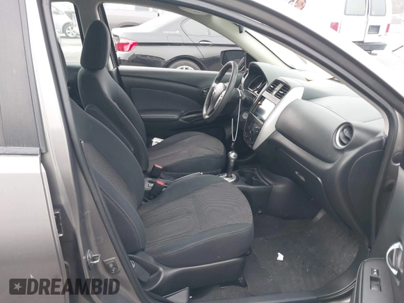 2015 Nissan Versa S Plus with VIN 3N1CN7AP9FL810597, listed as a IAAI auction lot 41681629 with 133,777 mi miles. Bid and sale history available at carsss.com. Image 5.