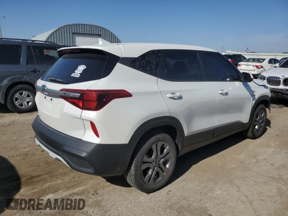 2021 Kia Seltos LX z VIN KNDEPCAA8M7163843, wystawiony jako Copart lot #53368575 z przebiegiem 72 081 mil mil oraz Szkoda całkowita • Salvage title. Historia ofert i sprzedaży dostępna na DreamBid. Obrazek 3.