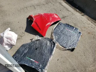 2018 Ferrari 488 z VIN ZFF80AMA1J0229687, wystawiony jako Copart lot #58090934 z przebiegiem Nie podano mil oraz Szkody całkowita. Historia ofert i sprzedaży dostępna na DreamBid. Obrazek 12.