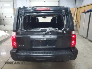 2010 Jeep Commander Sport z VIN 1J4RG4GK5AC153002, wystawiony jako Copart lot #43247725 z przebiegiem 189 879 mil mil oraz Czysty tytuł • Clean title. Historia ofert i sprzedaży dostępna na DreamBid. Obrazek 6.