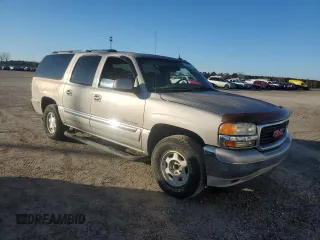 2005 GMC Yukon XL SLT with VIN 1GKEC16Z95J102203, listed as a Copart auction lot 86931364 with 252,608 mi miles and Clean Title. Bid and sale history available at carsss.com. Image 4.