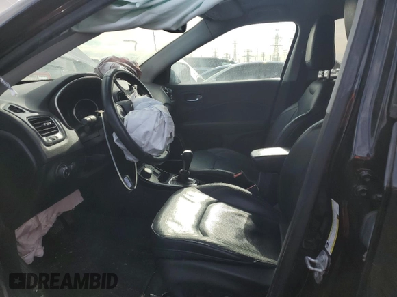 2018 Jeep Compass Limited with VIN 3C4NJDCB3JT180277, listed as a Copart auction lot 43938645 with 83,736 mi miles and Salvage Title. Bid and sale history available at carsss.com. Image 7.