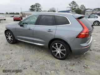2021 Volvo XC60 Inscription with VIN YV4102DL6M1837207, listed as a Copart auction lot 71179462 with 10,583 mi miles. Bid and sale history available at carsss.com. Image 2.