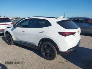 2022 Buick Envision Preferred with VIN LRBAZLR46ND065564, listed as a IAAI auction lot 41844760 with 33,327 mi miles. Bid and sale history available at carsss.com. Image 3.