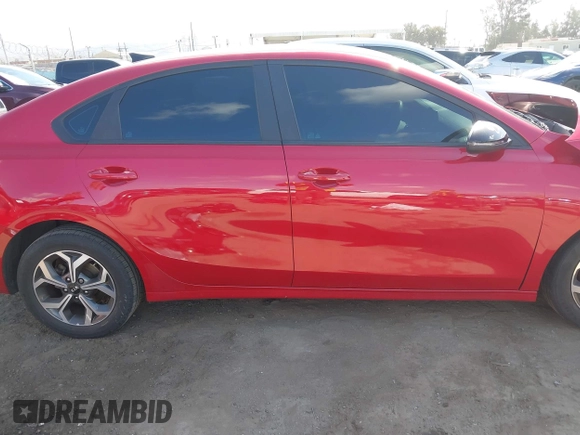 2021 Kia Forte LXS with VIN 3KPF24ADXME304866, listed as a IAAI auction lot 41938864 with 58,041 mi miles. Bid and sale history available at carsss.com. Image 13.