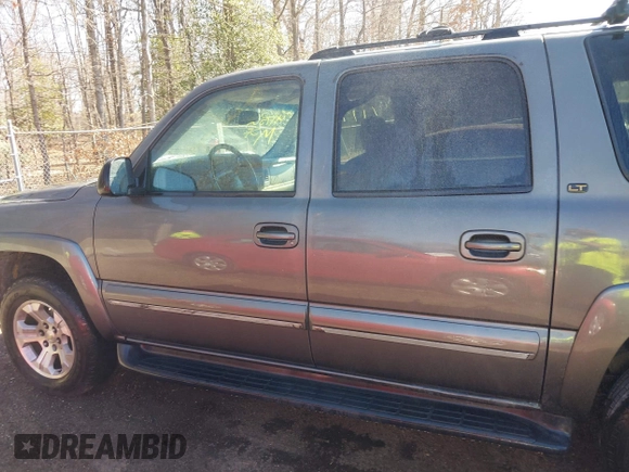 2002 Chevrolet Suburban LS with VIN 1GNFK16Z02J194579, listed as a IAAI auction lot 41753261 with 248,537 mi miles. Bid and sale history available at carsss.com. Image 14.