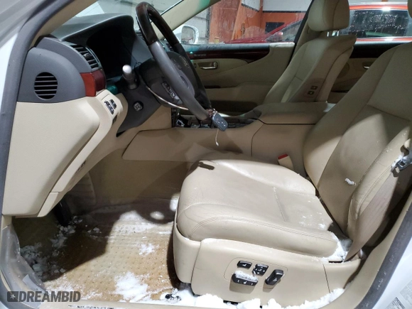 2009 Lexus LS 460 with VIN JTHCL46F395002976, listed as a Copart auction lot 45216185 with NaN miles and Salvage Title. Bid and sale history available at carsss.com. Image 7.