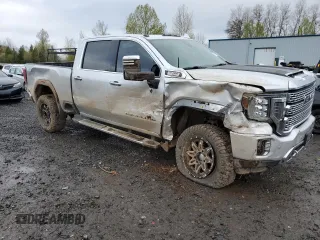 2020 GMC Sierra 3500HD Denali z VIN 1GT49WEY8LF200666, wystawiony jako Copart lot #52088525 z przebiegiem 103 613 mil mil oraz Szkody całkowita. Historia ofert i sprzedaży dostępna na DreamBid. Obrazek 4.