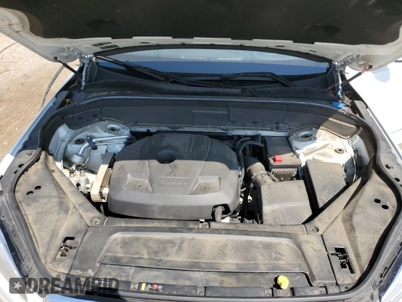 2018 Volvo XC90 Momentum z VIN YV4102PK9J1355040, wystawiony jako Copart lot #53454205 z przebiegiem 116 826 mil mil oraz Szkoda całkowita • Salvage title. Historia ofert i sprzedaży dostępna na DreamBid. Obrazek 12.