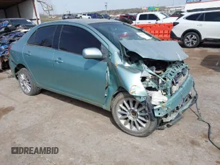 2007 Toyota Yaris with VIN JTDBT923271183692, listed as a IAAI auction lot 41817919 with 1 mi miles. Bid and sale history available at carsss.com. Image 1.