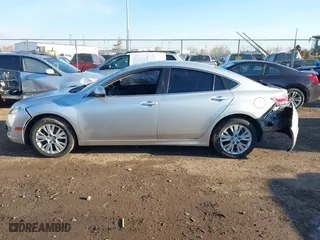 2010 Mazda Mazda6 i Touring Plus with VIN 1YVHZ8CH2A5M10869, listed as a IAAI auction lot 41890776 with 131,732 mi miles. Bid and sale history available at carsss.com. Image 14.