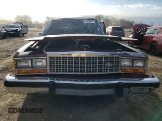 1987 Ford Ltd Crown Victoria with VIN 2FABP73F8HX128759, listed as a Copart auction lot 49956845 with 0 mi miles and Salvage Title. Bid and sale history available at carsss.com. Image 5.