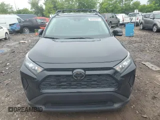 2019 Toyota RAV4 LE with VIN JTMG1RFV0KD506247, listed as a Copart auction lot 60426425 with 60,448 mi miles and Salvage title. Bid and sale history available at DreamBid. Image 5.