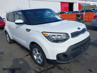 2019 Kia Soul with VIN KNDJN2A20K7697018, listed as a IAAI auction lot 41547034 with 86,624 mi miles. Bid and sale history available at carsss.com. Image 1.