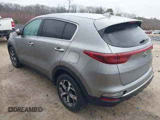 2022 Kia Sportage LX with VIN KNDPMCAC9N7954564, listed as a IAAI auction lot 41892686 with 37,624 mi miles and . Bid and sale history available at carsss.com. Image 3.
