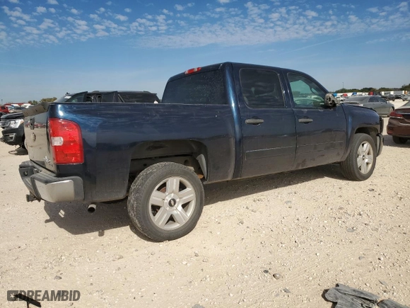 2007 Chevrolet Silverado 1500 LTZ with VIN 2GCEC13J371541551, listed as a Copart auction lot 83029624 with 218,151 mi miles and Salvage Title. Bid and sale history available at carsss.com. Image 3.