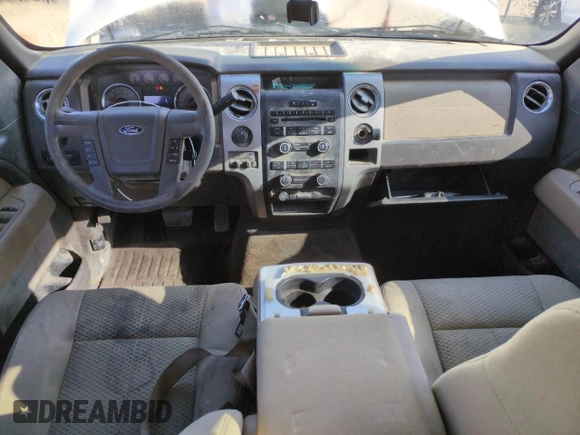 2010 Ford F-150 XL с VIN 1FTFX1EV8AKB58706, выставлен на аукционе Copart как лот 43082425 с пробегом 209 651 миль миль и Списание • Salvage title. История ставок и продаж доступна на DreamBid. Изображение 8.