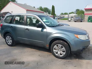2009 Subaru Forester X с VIN JF2SH61659H738609, выставлен на аукционе IAAI как лот 42434424 с пробегом 218 580 миль миль и . История ставок и продаж доступна на DreamBid. Изображение 14.