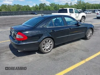 2008 Mercedes-Benz E 350 Luxury with VIN WDBUF87X68B292463, listed as a IAAI auction lot 42203809 with 175,424 mi miles and . Bid and sale history available at carsss.com. Image 4.