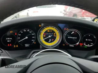 2023 Porsche 911 Turbo z VIN WP0AD2A99PS257416, wystawiony jako Copart lot #54127325 z przebiegiem 7 252 mil mil oraz Szkoda całkowita • Salvage title. Historia ofert i sprzedaży dostępna na DreamBid. Obrazek 9.
