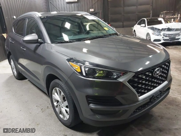 2020 Hyundai Tucson Value with VIN KM8J3CA45LU136535, listed as a IAAI auction lot 41684819 with 39,760 mi miles. Bid and sale history available at carsss.com. Image 1.