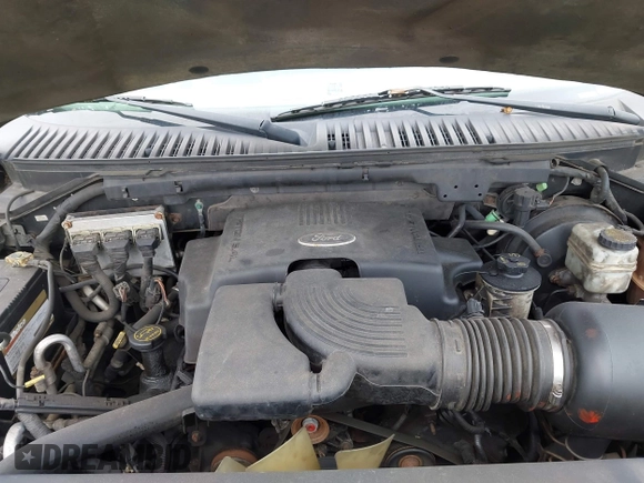 2004 Ford Expedition Special Service with VIN 1FMFU16L84LA97311, listed as a IAAI auction lot 42261974 with Not provided miles and . Bid and sale history available at DreamBid. Image 10.