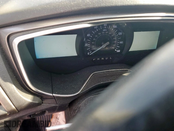 2017 Ford Fusion SE with VIN 3FA6P0H77HR265555, listed as a Copart auction lot 61588275 with 221,991 mi miles and Salvage title. Bid and sale history available at DreamBid. Image 9.