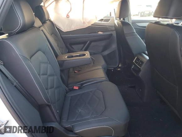 2024 Volkswagen Atlas SE with VIN 1V2DE2CAXRC210618, listed as a Copart auction lot 79875604 with 19,613 mi miles and Salvage title. Bid and sale history available at DreamBid. Image 11.