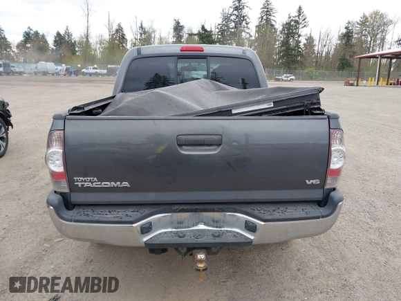 2013 Toyota Tacoma with VIN 3TMLU4EN5DM113393, listed as a IAAI auction lot 42003883 with 288,889 mi miles and . Bid and sale history available at carsss.com. Image 17.