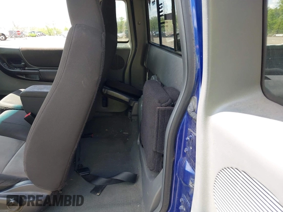 2004 Ford Ranger XL Fleet с VIN 1FTZR45EX4PB53782, выставлен на аукционе IAAI как лот 42189446 с пробегом 127 177 миль миль и . История ставок и продаж доступна на DreamBid. Изображение 8.