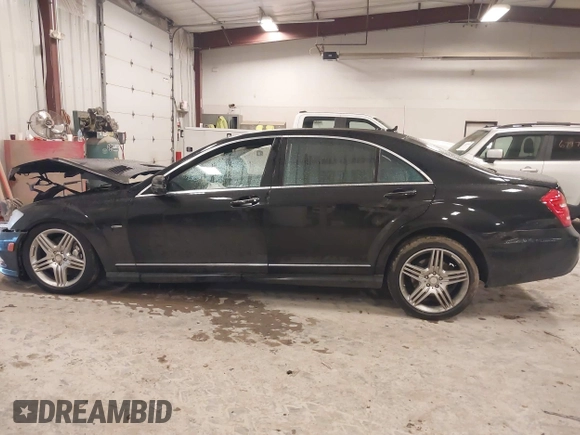 2012 Mercedes-Benz S 550 with VIN WDDNG9EB2CA481521, listed as a IAAI auction lot 41488845 with 89,186 mi miles and . Bid and sale history available at DreamBid. Image 14.