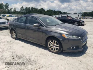 2015 Ford Fusion SE with VIN 1FA6P0HD7F5124054, listed as a Copart auction lot 63632815 with 200,725 mi miles and Clean title. Bid and sale history available at DreamBid. Image 4.