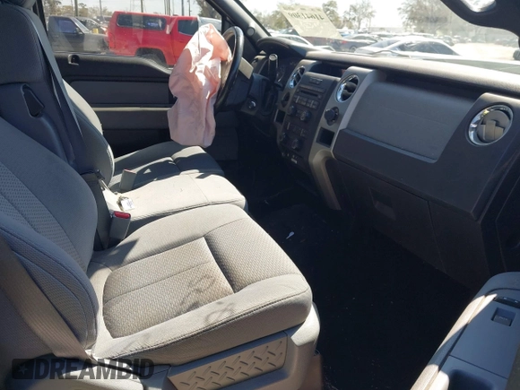 2012 Ford F-150 XL with VIN 1FTEW1CM2CFC06897, listed as a IAAI auction lot 41641309 with 123,853 mi miles. Bid and sale history available at carsss.com. Image 5.
