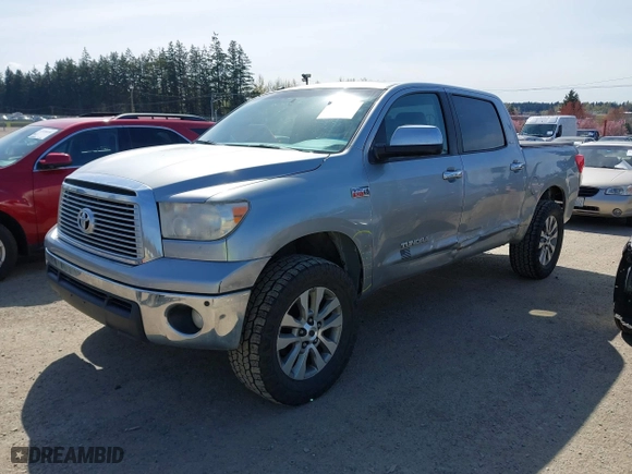 2011 Toyota Tundra 4WD Truck LTD with VIN 5TFHY5F19BX174474, listed as a IAAI auction lot 41970127 with 110,818 mi miles. Bid and sale history available at carsss.com. Image 18.